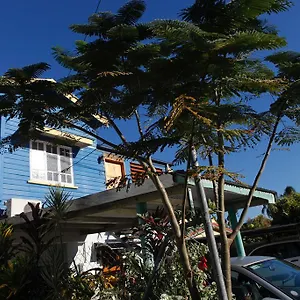  Hostel Happytourcairns Sharehouse