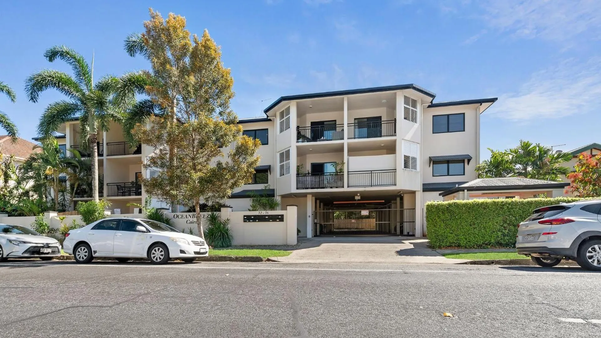 Oceanbreeze Apartment In Cairns North